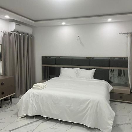 Residence Roume Abidjan Plateau Экстерьер фото