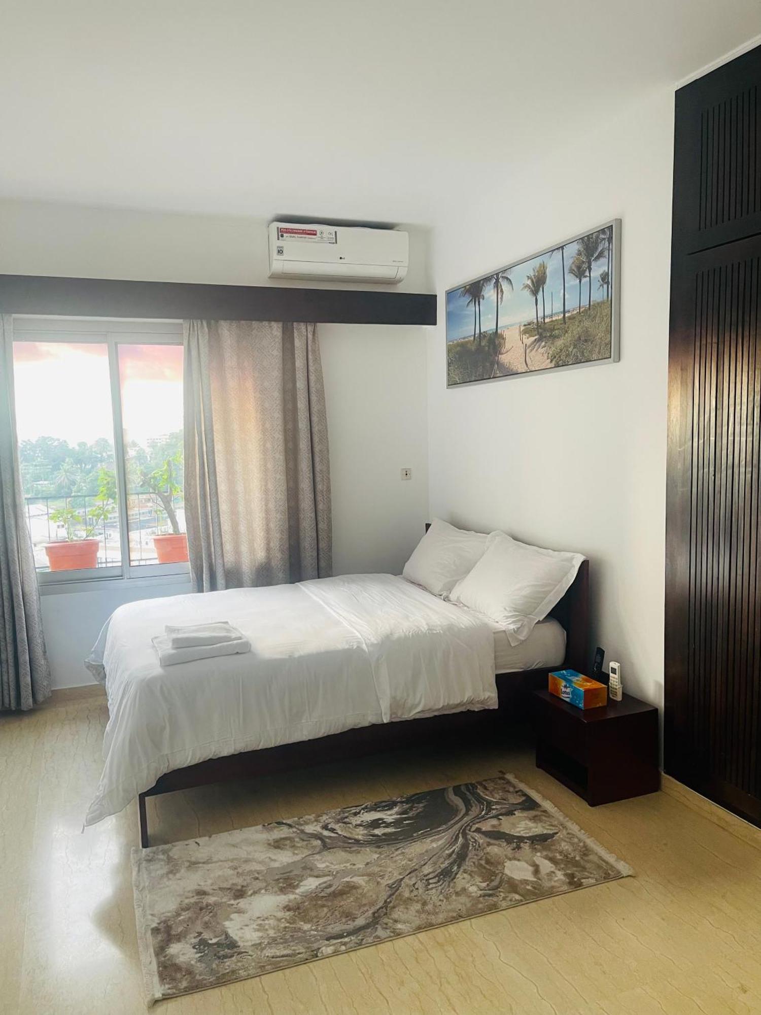 Residence Roume Abidjan Plateau Экстерьер фото