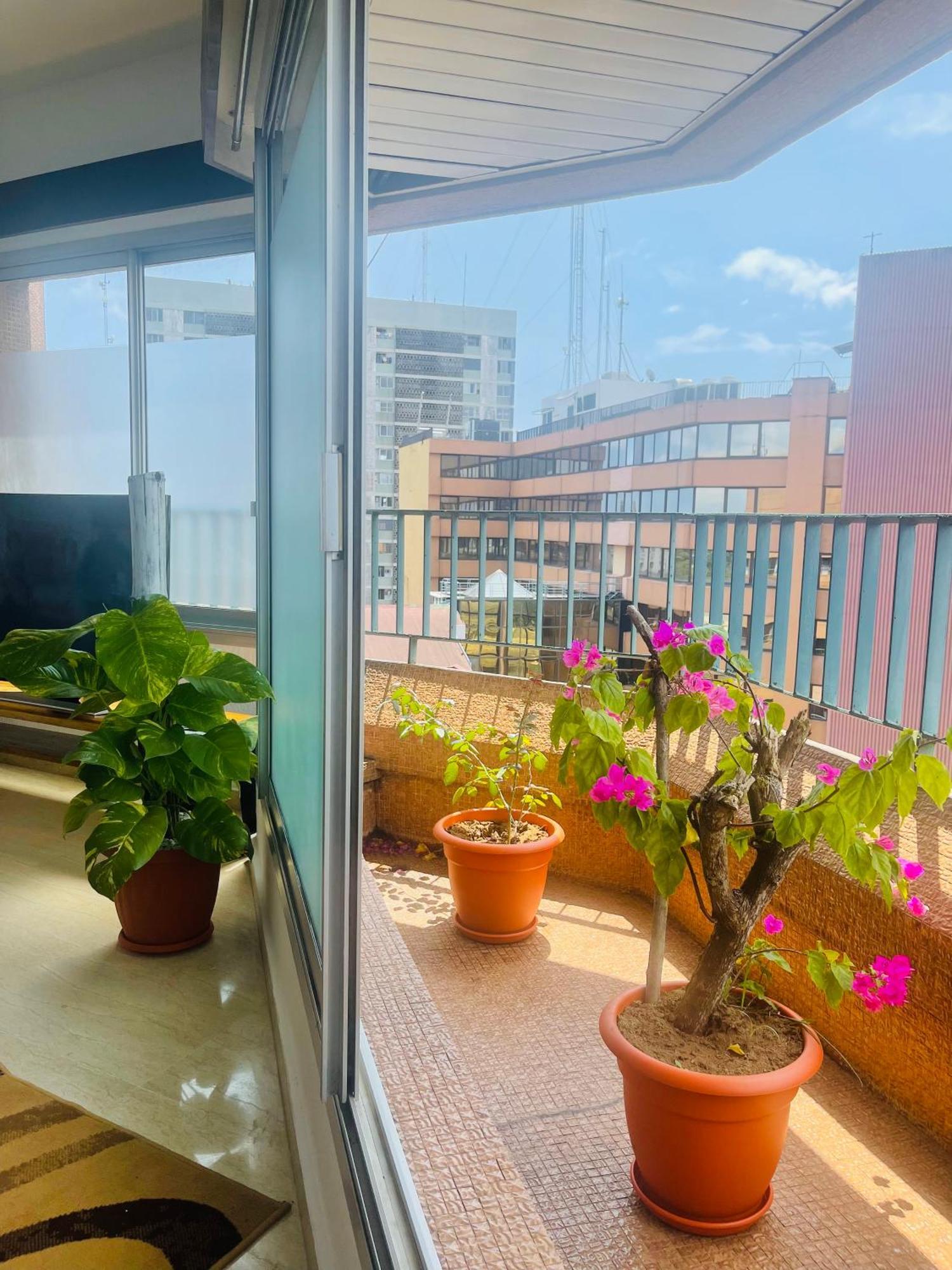 Residence Roume Abidjan Plateau Экстерьер фото